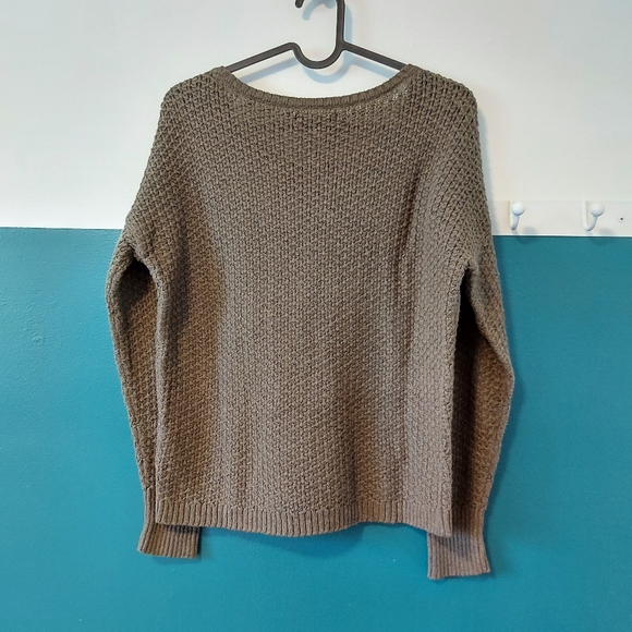 🌿 American Eagle Knitted Sweater - Picture 6 of 6